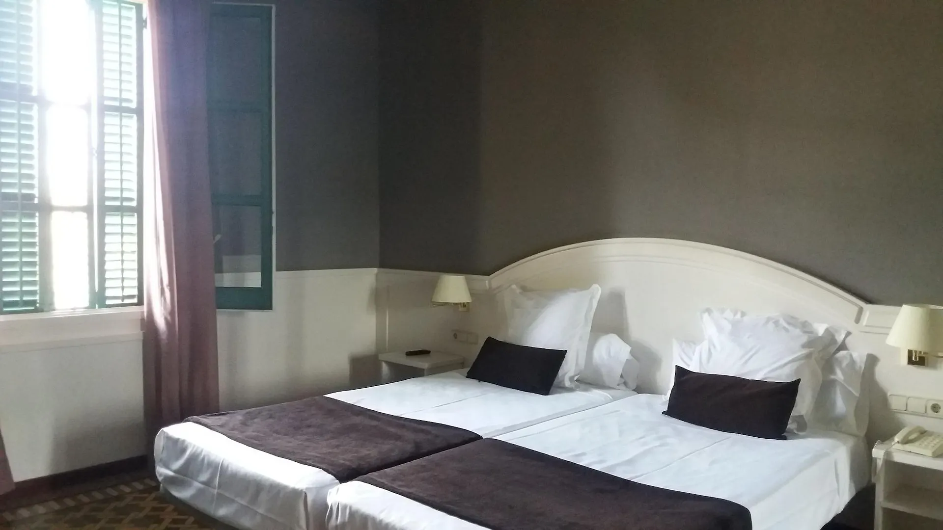 1881 Hotel Balneario Vichy Catalan كالذيس ذي مالافييّا 3*,