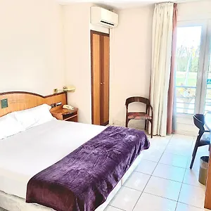 3* Hotel Arumi